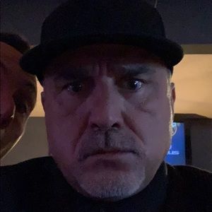 Meet your Posher, Troy